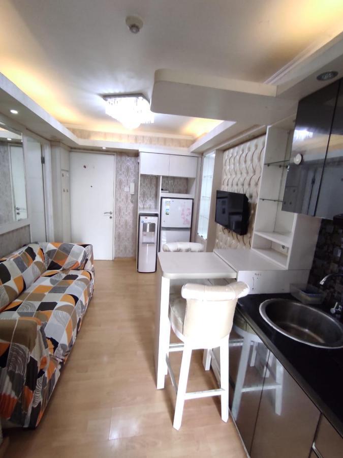 Apartemen Bassura City By Maezura Property Jakarta Extérieur photo